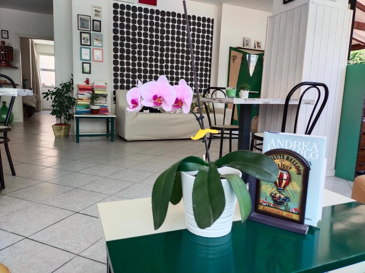Hotel Goldene Rose ريميني المظهر الخارجي الصورة